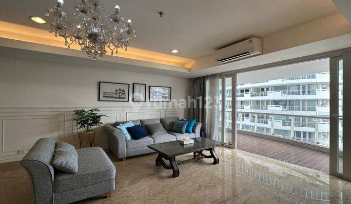 Apartemen The Royale Springhill Residence Tower Bouvardia 1