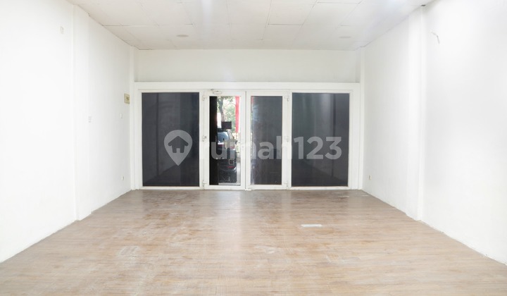 Ruko Butik Kemayoran 4 Lantai Siap Huni Lokasi Strategis