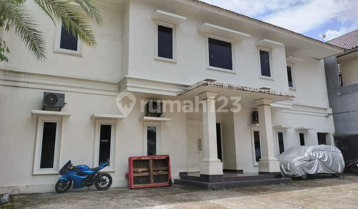 Rumah 2 Lantai Kost2an Bagus Siap Huni Di Menteng Rumah 2 Lantai Kost2an Bagus Siap Huni Di Menteng