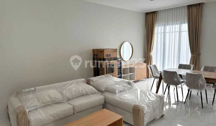 Summarecon Crown Gading Cluster Jasmia Fully Furnished House 2