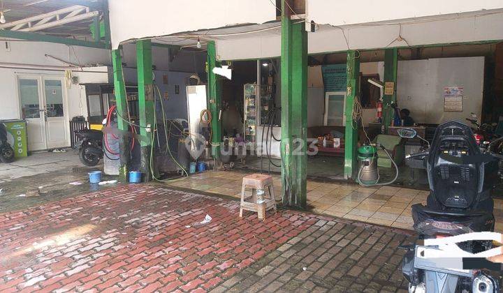 Rumah Tua Di Pake Usaha Cuci Mobil/motor Di Kayu Putih, Jaktim 1