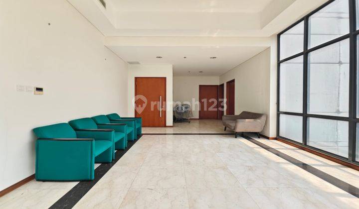 Sonopati Penthouse Semi Furnished Lantai 9 1