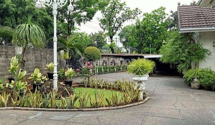 Rumah Luas Dan Asri Di Jl Pakubuwono Vi Kebayoran Baru 2