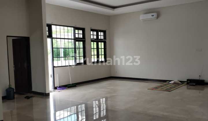 Rumah Hook 2 Lt Minimalis Bersih Siap Huni Di Galindra Bangka 2