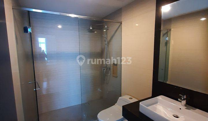 Apartemen The Kensington Kelapa Gading Tower Royale Suite  2