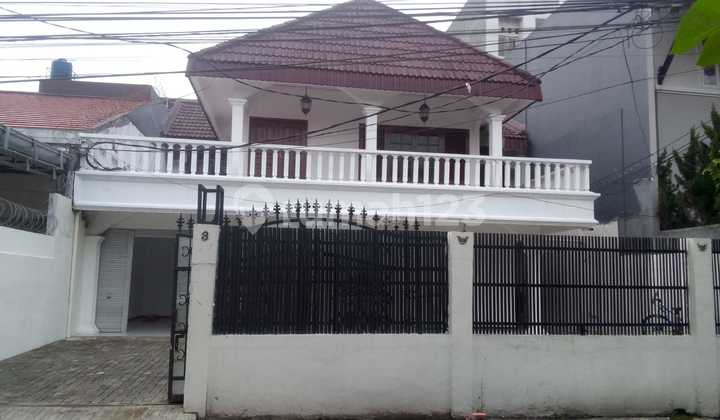 Rumah 2 Lantai Panglima Polim Jakarta Selatan 1