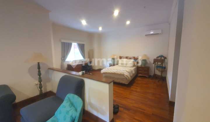 Guest House Di Rasamala Menteng Dalam Dengan Kolam Renang