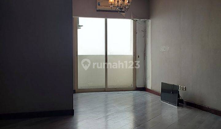 Apartemen Lantai 25 Cempaka Mas Jakarta Pusat 2