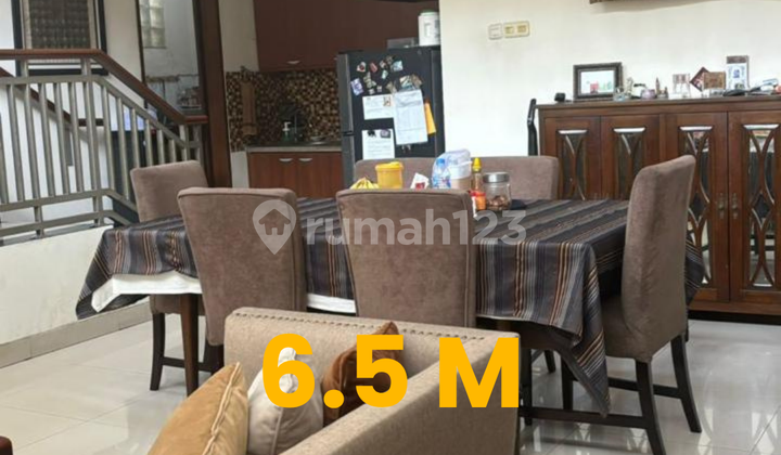 2-Story House in Cilandak, South Jakarta, Land Area 200