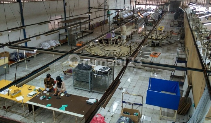 Cibitung Ready-to-Use Factory, Strategic Location by the Highway Cibitung Ready-to-Use Factory, Strategic Location by the Highway