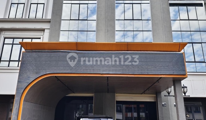 Sedayu City 4-Story Shophouse, Excellent Condition, Ready to Occupy, Very Strategic Location