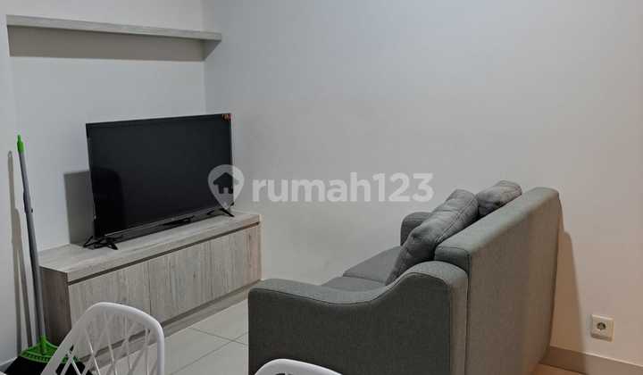 For Rent Fast Kensington 1 Bedroom Apartment Fully Furnished. 2