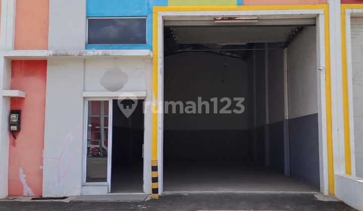 Ready-to-Use Strategic Warehouse in East Sedayu, Jakarta