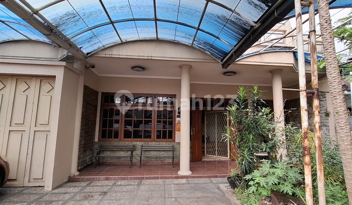 For sale, Martanegara Continuation house, Bandung, wide front road, strategic, city center. 2