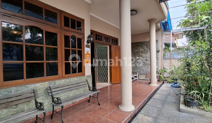 dijual rumah terusan martanegara bdg jalan depan lebar strtategis tengah kota 