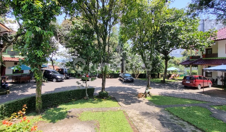 For sale, former 2-star hotel in Setiabudi, Bandung, 27 rooms, spacious yard, strategic location near public facilities. 2