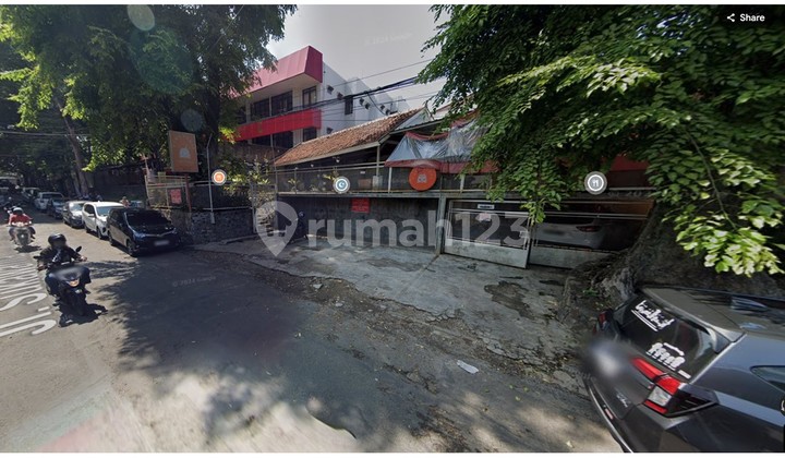 dijual rumah ex tempat usaha jl sukawarna pasteur, lokasi strategis diatas jalan, dekat BTC, pinggir jalan raya cocok untuk usaha cafe, resto, klinik, kantor