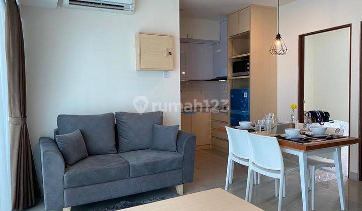 Dijual Apartemen Full Furnished Mewah Grand Kamala Lagoon, Bekasi 12