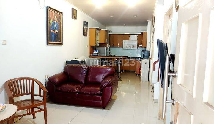 Rumah 2 Lantai di Galaxy Bekasi 2