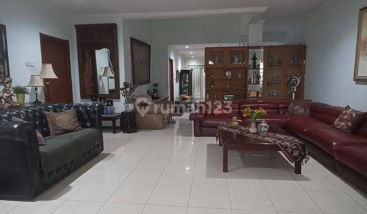 Dijual Rumah di Kebayoran Lama Jakarta Selatan 1