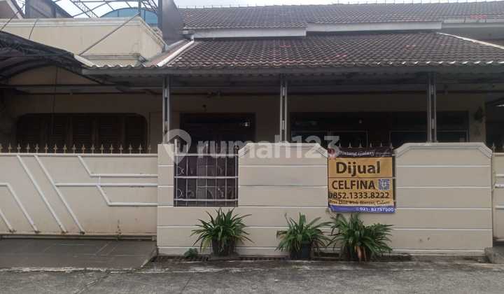 For Sale House in Galaxy Bekasi For Sale House in Galaxy Bekasi