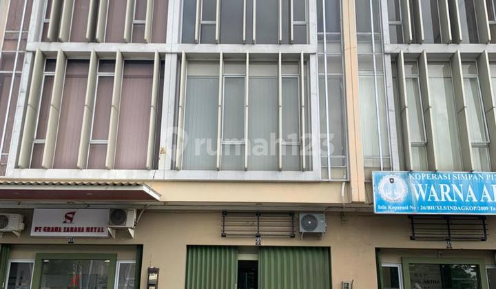 2-Story Shop House for Sale in Grand Wisata, Bekasi 1