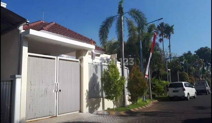 Di Jual Rumah Central Park Gunung Anyar 1