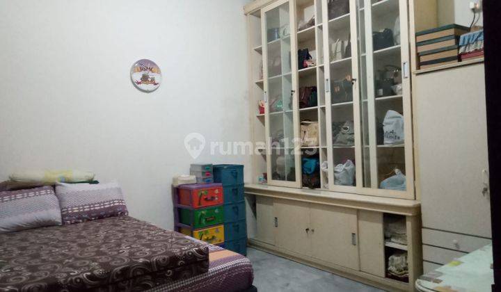 Di Jual Rumah Dharmahusada indah barat 2