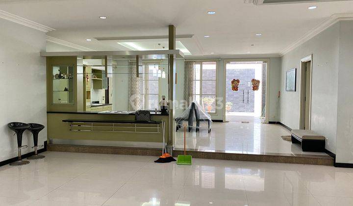 Di Jual Rumah di Boulevard Wisma Mukti,Surabaya  2