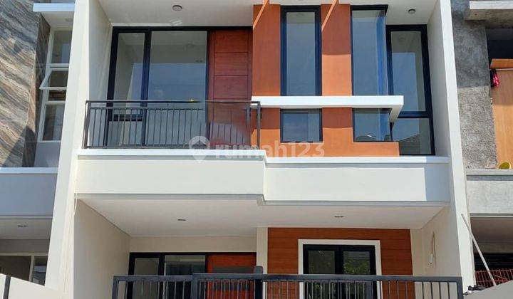 Di Jual Rumah di Pantai mentari  1