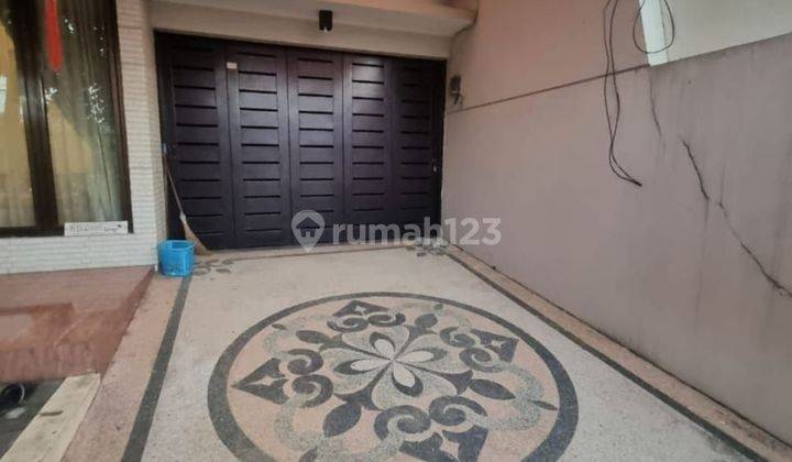 Di Jual Rumah Gading Pantai, Surabaya  2