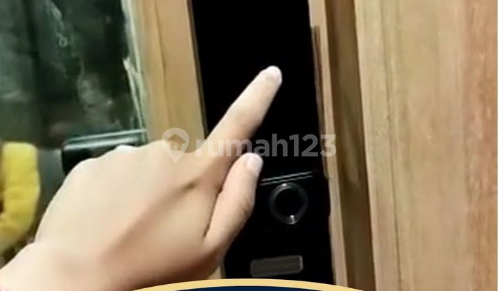 Hunian Mewah Dengan Kolam Renang Pribadi di Jl Solo jogja 8