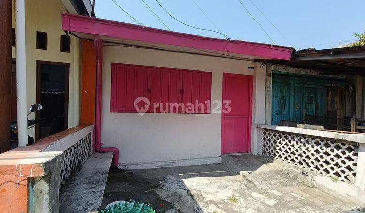 Rumah di Jagalan Jebres Solo bisa untuk Ruang Usaha Sangat Strategis  2