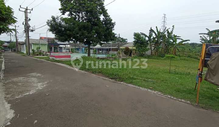 Comfortable Residence Near Cilebut Station, Buy Now PROFIT Free BPHTB Fee Comfortable Residence Near Cilebut Station, Buy Now PROFIT Free BPHTB Fee