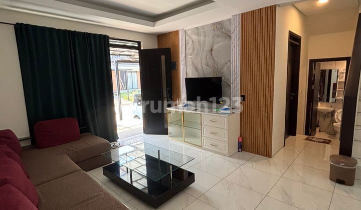 2-Story House Tarubhawana Kbp 2-Story House Tarubhawana Kbp