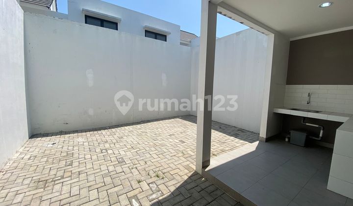 2-Story House in Dayana Cluster, Summarecon Bandung 2