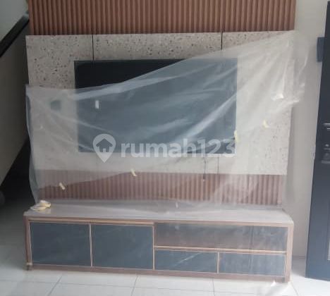 Rumah 2 Lantai di Tatar Tarubhawana House, Kbp