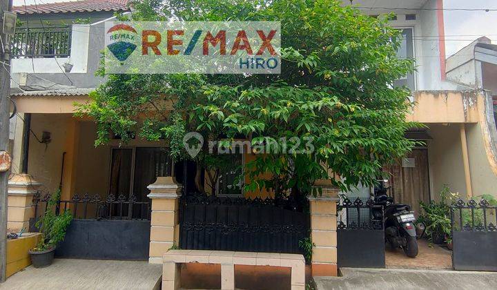 Dijual rumah 2lantai depan Masjid bebas banjir di sekitar galaxy Bekasi Selatan 1