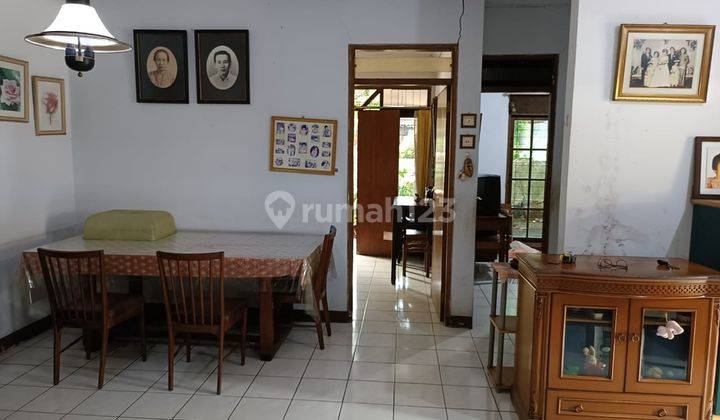 Dijual rumah asri posisi hook di Cibubur  2