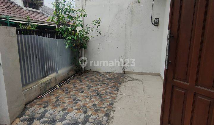 Dijual rumah 2 tingkat bebas banjir di Jaka Setia Galaxy Bekasi Selatan 2