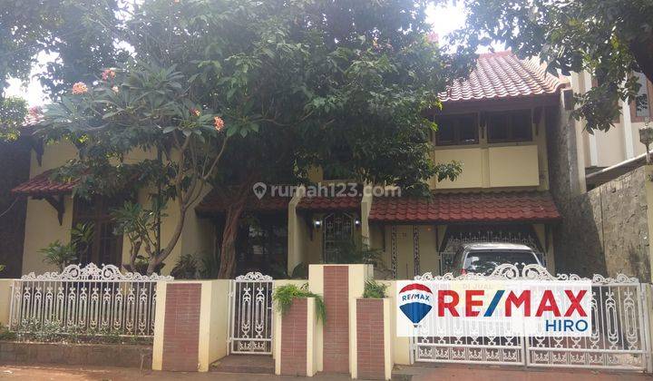 Dijual rumah 2 lantai dengan arsitektur unik di sekitar Kalimalang Bekasi Selatan  1