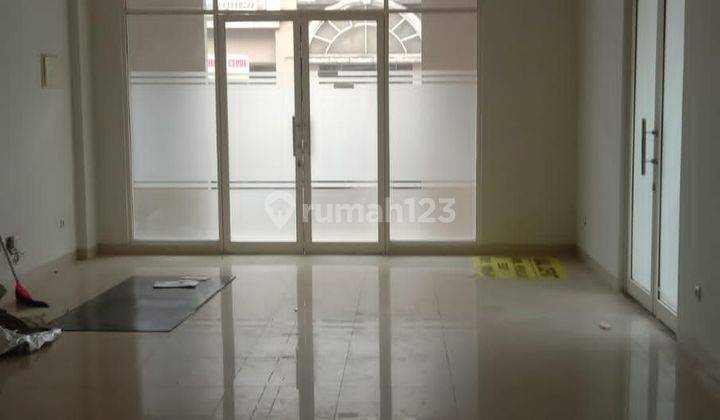 Dijual ruko Hook 2½ lantai siap pakai di Galaxy, Bekasi Selatan 2