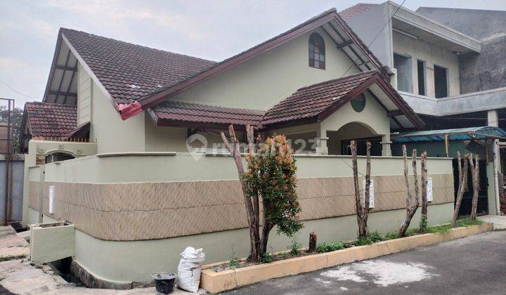 Dijual Rumah Hook Di Dalam Perumahan Di Taman Galaxy Dekat Patung Kuda 
 1