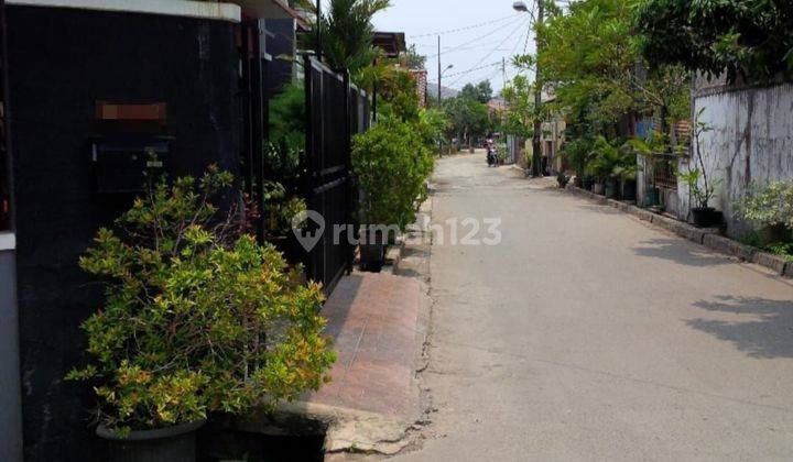 Rumah hook dijual di perumahan di sekitar Galaxy Bekasi Selatan 2