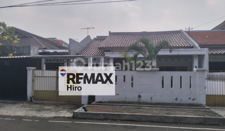 Dijual Rumah Dijalan Utama Di Kayu Putih Jakarta Timur Dijual Rumah Dijalan Utama Di Kayu Putih Jakarta Timur