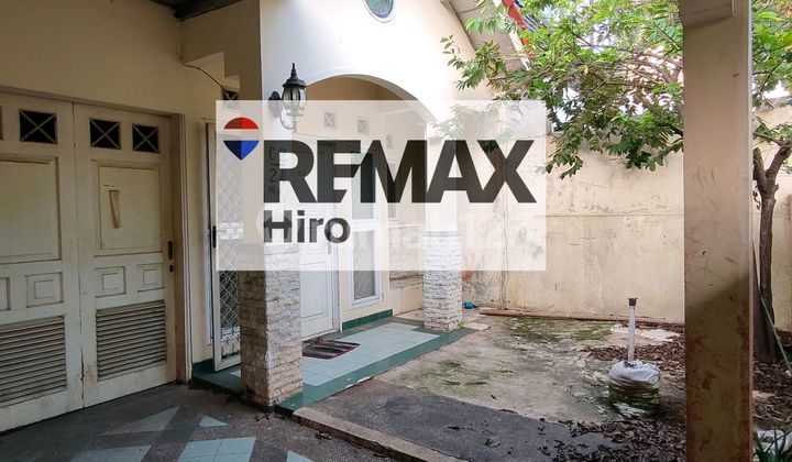 For Sale 2-Story House Near GGP Mall in South Bekasi 2