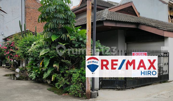 Dijual Rumah Tinggal 1½ Lantai Hook Di Area Pekayon Dijual Rumah Tinggal 1½ Lantai Hook Di Area Pekayon