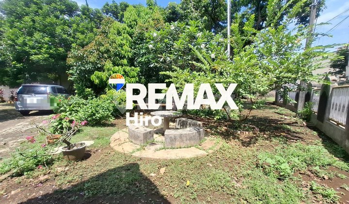 Dijual Rumah Dengan Tanah Luas Di Galaxy 2