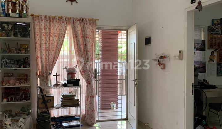 Jual Cepat Rumah Semi Furnish di Dalam Cluster Ifolia dan Siap Huni