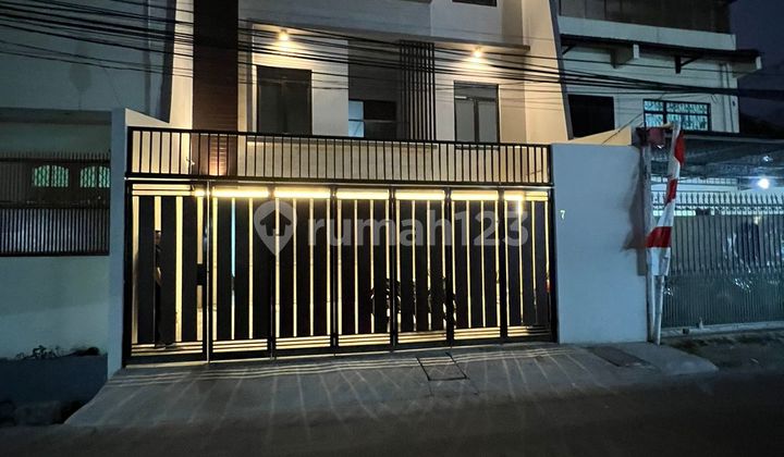 Jual Bangunan Kost2an Bagus dan Sudah Full Penghuni di Jelambar